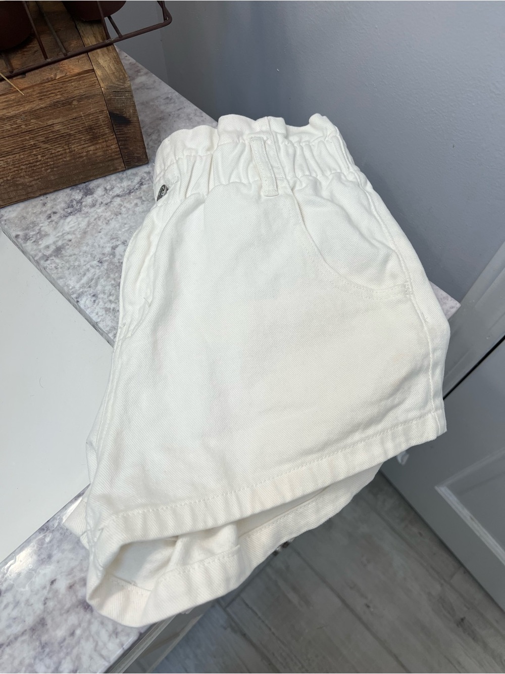 PacSun White High-Waist Mom Shorts